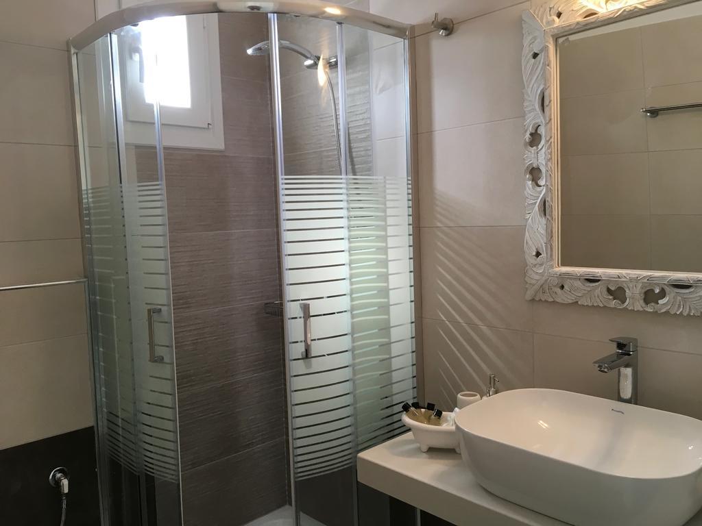 Eleftheria Luxury Suites Mykonos Town Екстериор снимка